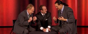 Kostya Kimlat Upsets Penn & Teller